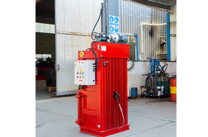 Enfardadeira vertical