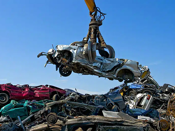 Como a reciclagem de veículos em fim de vida moldará o mercado global?